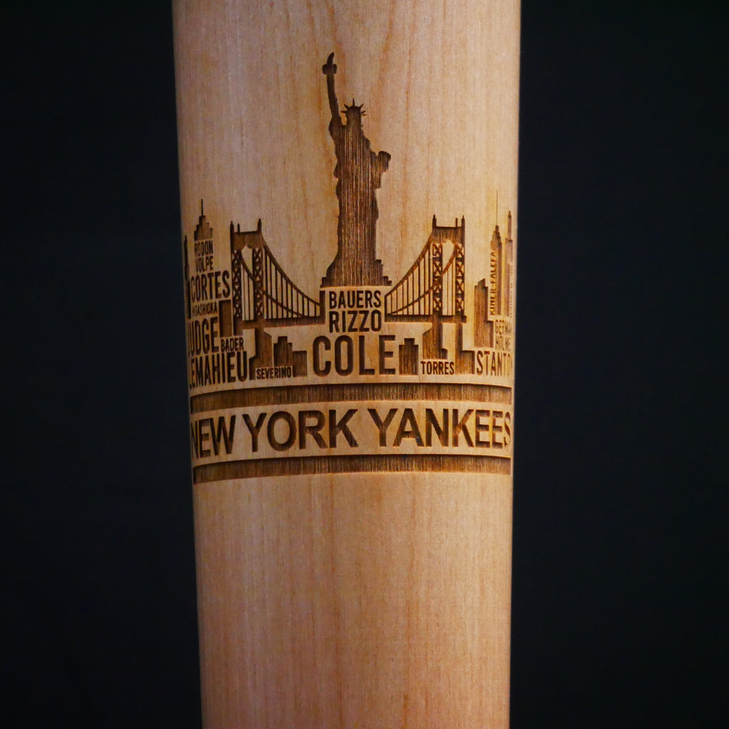 New York Yankees 2023 Skyline Series Dugout Mug®